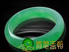 你了解精仿翡翠有什么么？一不小心就又上当了 