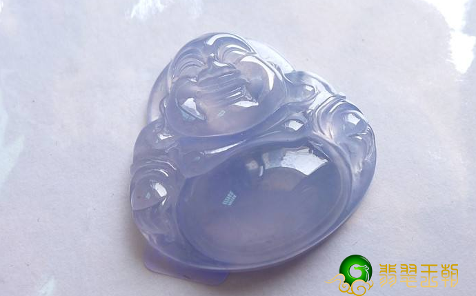 你要分不清楚水蓝翡翠和危料翡翠吗？看了文章内容就懂了！   第1张