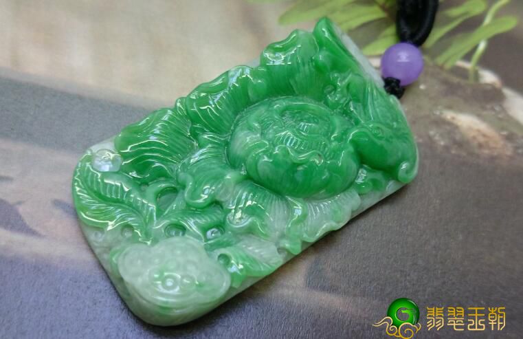 翡翠是不是能够泡茶？有关翡翠泡茶维护保养的方法了解多少？   第2张