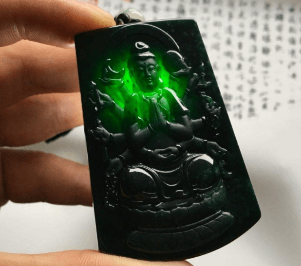 冰种墨翠价格到底如何？这篇文章马上揭晓！   第4张