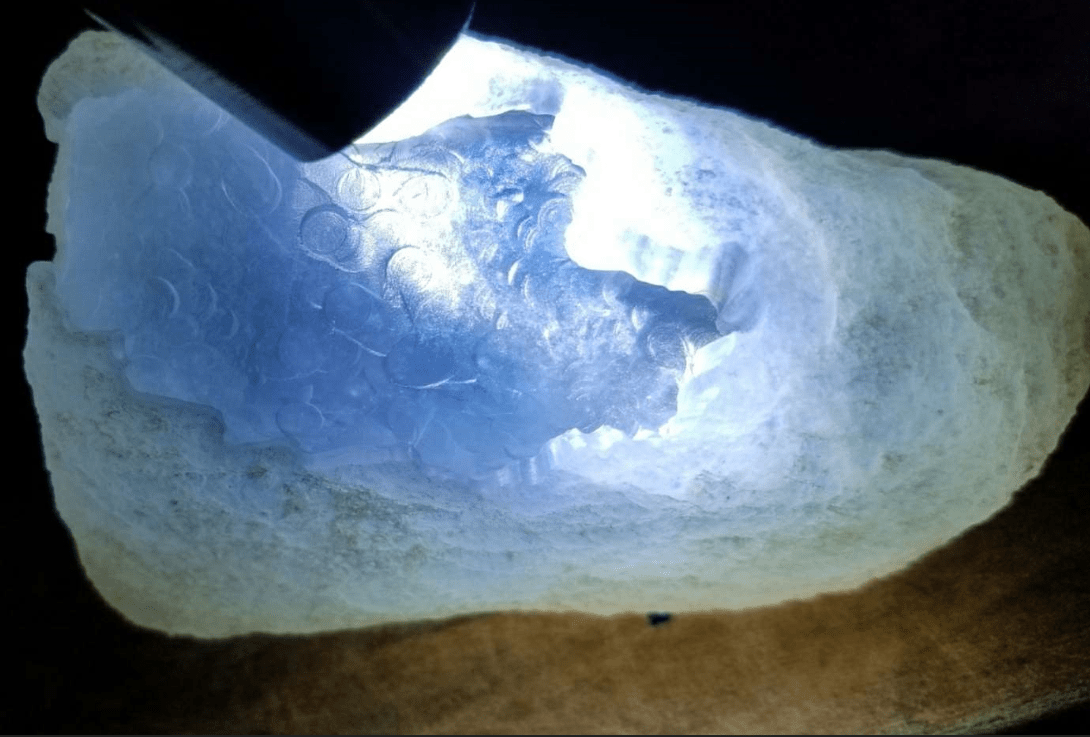 
                挑选翡翠时应该知道哪些专业知识呢？
   第1张