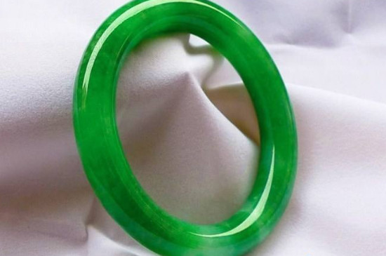 什么样子的翡翠是老坑   第3张