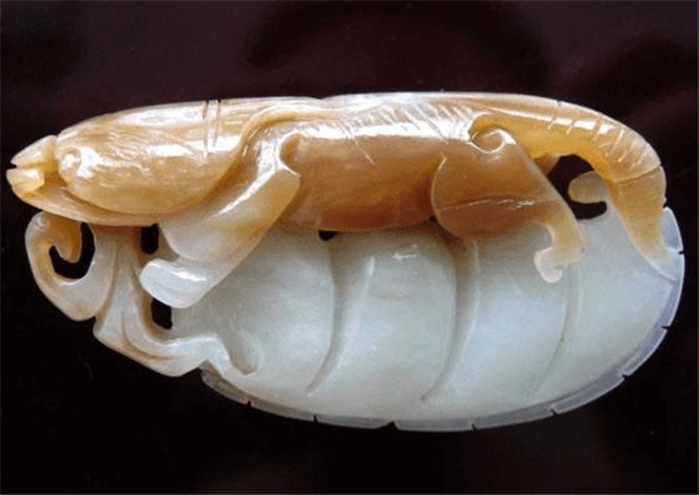 好的和田玉都带原皮吗?那得看它是什么类型的皮! 第1张