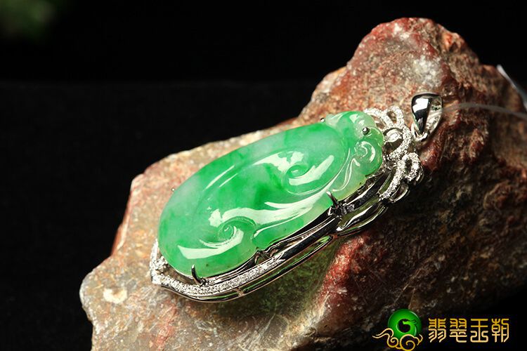 纯天然翡翠吉祥如意的喻意有什么？怪不得大伙儿那么喜爱它！   第1张