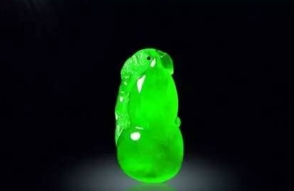 翡翠怎么鉴定 会有哪些程序 