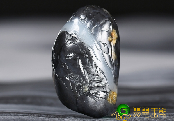 和田玉手把件有哪些动物题材？挑选时一定要注意以下事项！   第4张