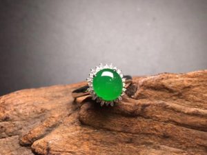 木那料正绿翡翠套服   第3张