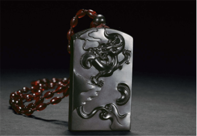 怎样区分墨翠和墨玉?细数与墨翠相似的玉石,一起来看看! 第3张