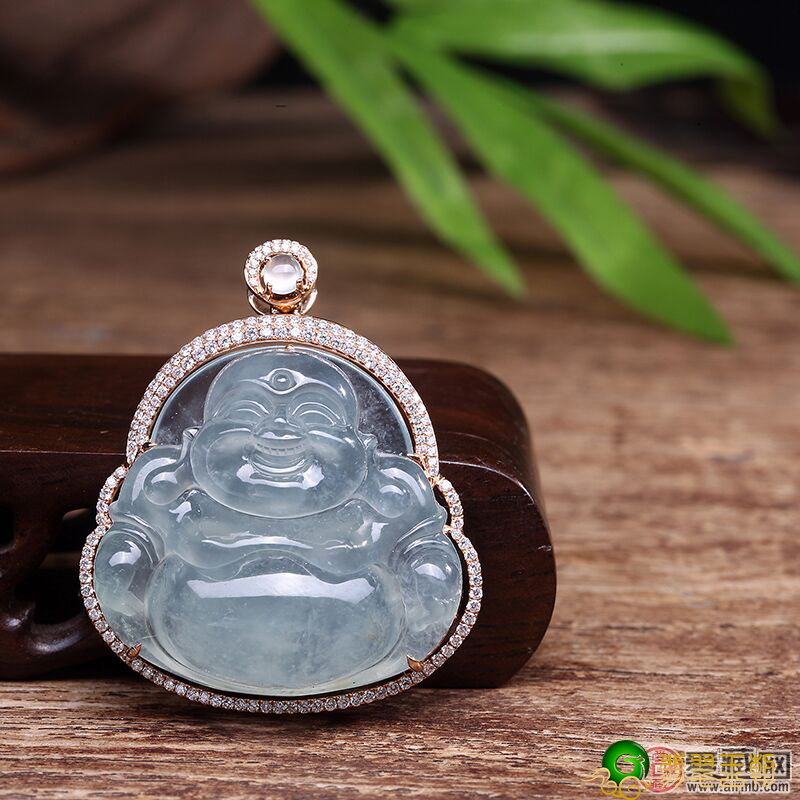 如何辨别玻璃种翡翠？学好这种就可以基础新手入门 