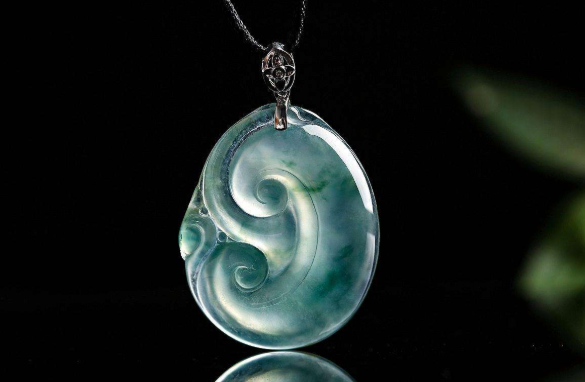 哪些的翡翠小挂件有升值空间？那还得看一下这种要素！   第3张