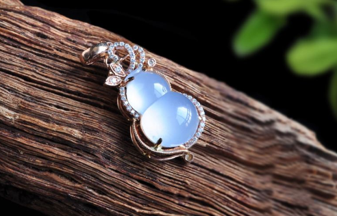 翡翠葫芦的寓意有哪些？看完你就懂了！   第4张