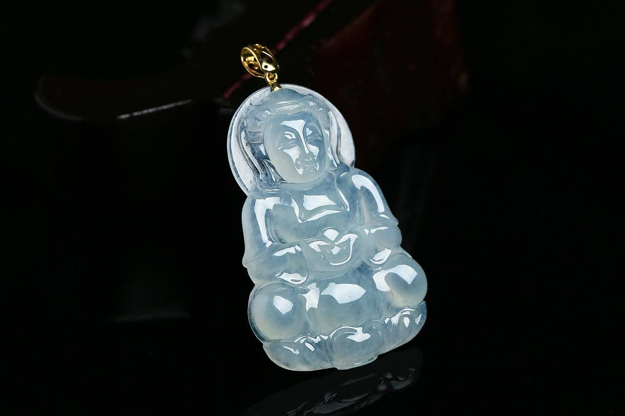 看完惊呆了！原来A类翡翠挂坠还有这样的内幕！   第1张