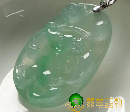 翠丝种翡翠的价格多少 翠丝种翡翠的价钱 