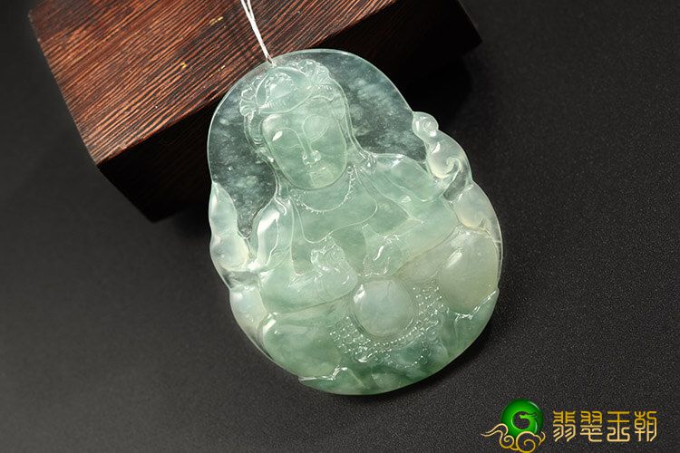 冰种翡翠观音一般多少钱?我们要如何鉴别它的真假! 第3张