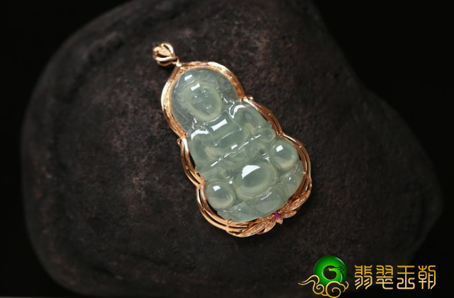 翡翠观音厚5mm能买吗？它的寓意有很多！   第1张