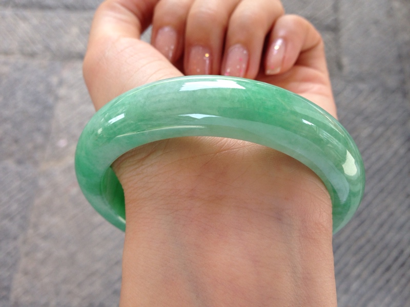 翡翠价格贵不贵 翡翠去哪里购买最合适呢   第2张