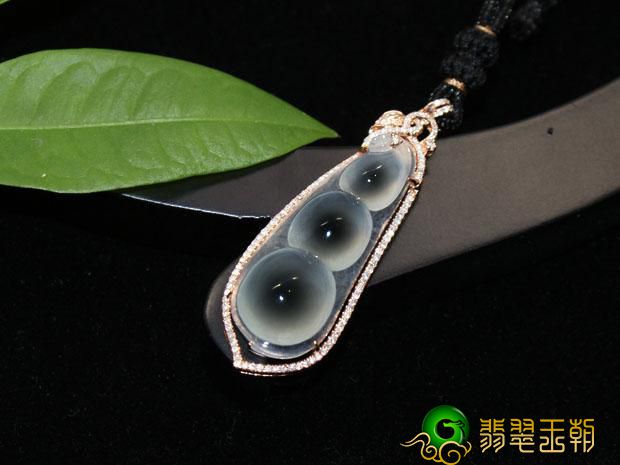翡翠吊坠的寓意有哪些?快点进来了解一下! 第3张