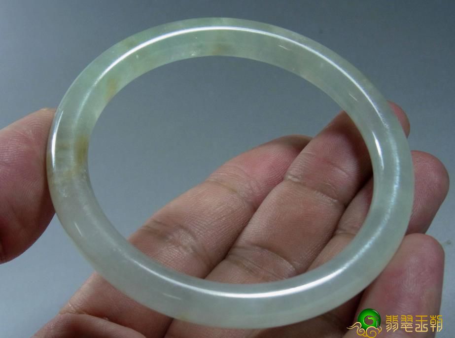 如何进行冰种翡翠鉴定？你需要掌握这些方法！   第1张