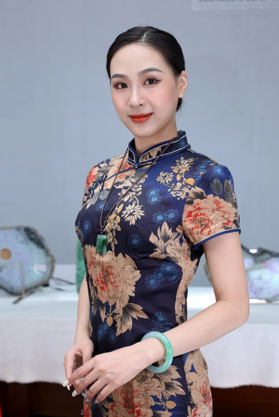 翡翠私人订制，做飞驰人生的亲姐姐   第1张