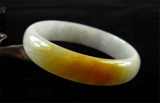 天然翡翠怎么形成的?带你全面认识翡翠! 第2张