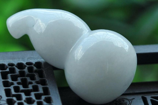 缅甸翡翠玉如何鉴别   第2张