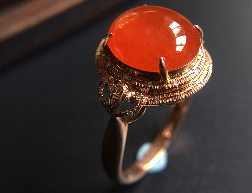 翡翠都是绿色的吗？其实它还有很多种颜色！   第1张