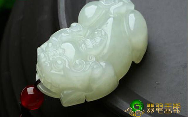 怎样给翡翠貔貅开光 用恰当方法给翡翠貔貅开光维护将来一帆风顺   第1张