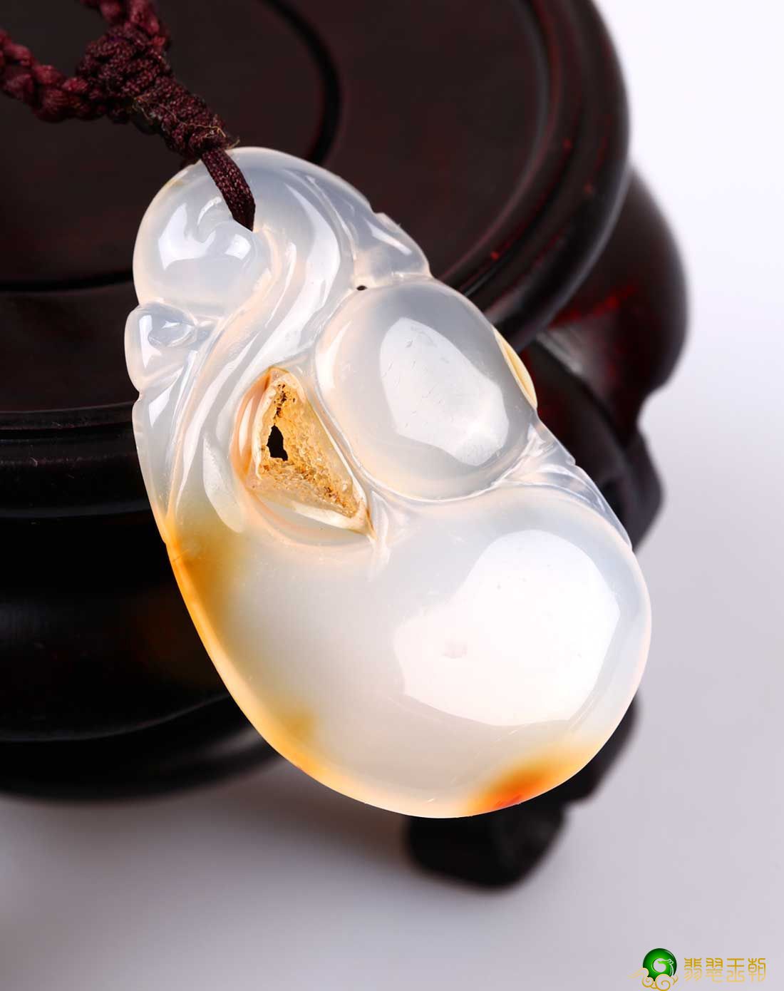 玉石翡翠的好坏 庄家都是这么判断的 第2张