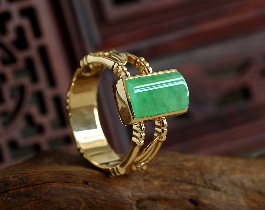 再带你领略一遍，翡翠镶嵌的美！   第1张