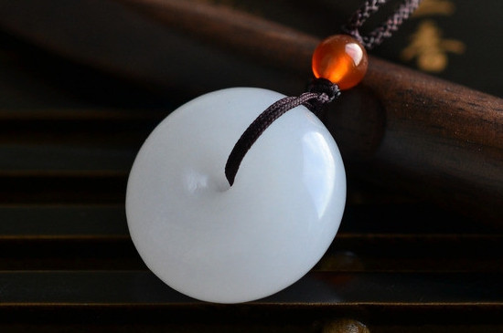 平安扣的寓意，佩戴平安扣的好处   第2张