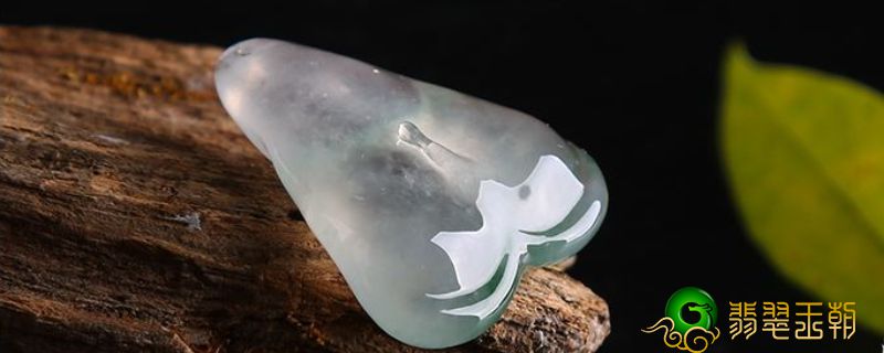 女性带貔貅有哪些注重，女戴貔貅吊坠的忌讳   第1张