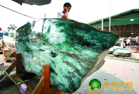 玉石翡翠的优劣 股票庄家全是那么分辨的   第1张