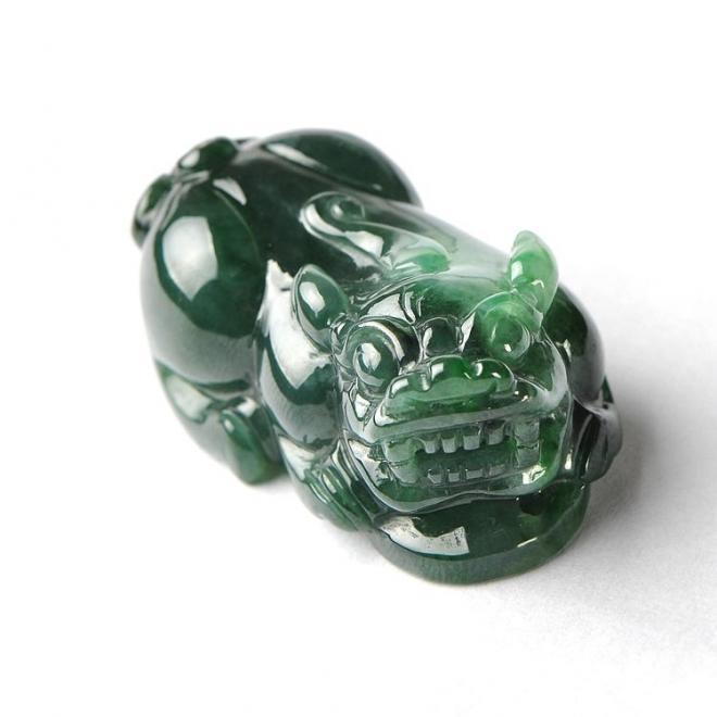 如何看翡翠貔貅的价值 翡翠貔貅的升值空间