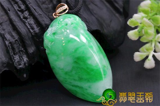 翡翠天然a货是什么意思?具体特征有哪些 第2张