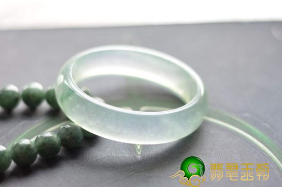 带貔貅的注重和避讳，貔貅吊坠的忌讳   第1张