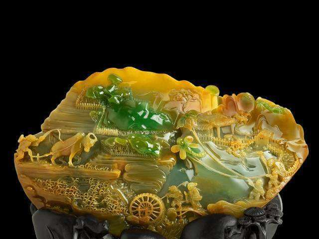 怎么判断翡翠是否染色?染色翡翠的特征有哪些? 第1张