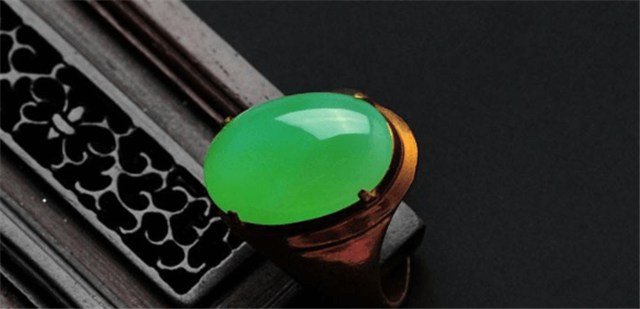 怎么知道翡翠不是染色的?如何鉴别染色翡翠? 第4张