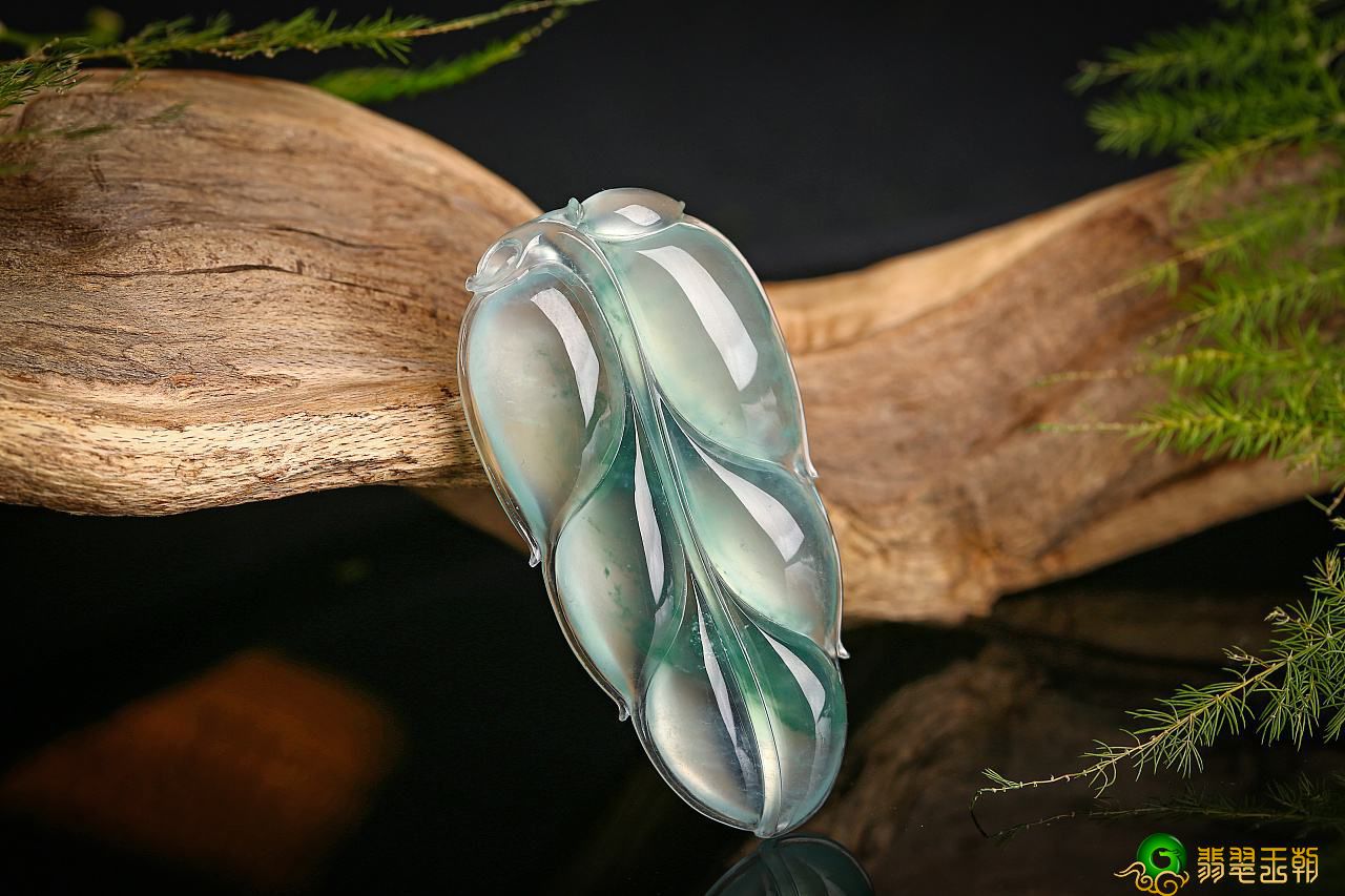 翡翠叶片项链吊坠喻意多，大家千万别搞错了！   第4张