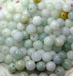 翡翠批发的货源在哪  翡翠批发应该注意的事项有哪些   第1张