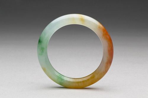 翡翠手镯有哪些类型？看了你就知道！   第1张