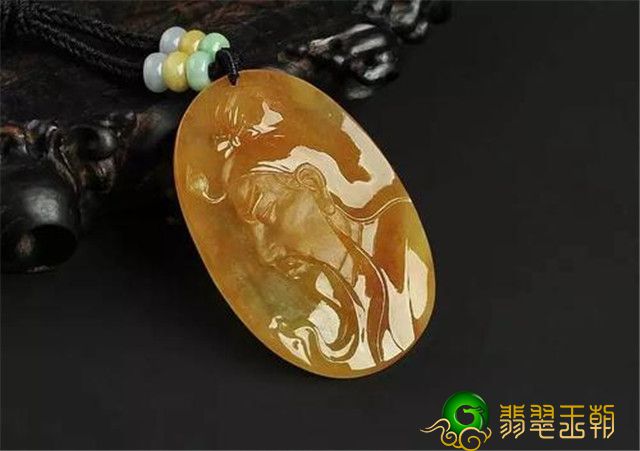 来谈谈翡翠的色，不同颜色代表着不同含义！   第2张