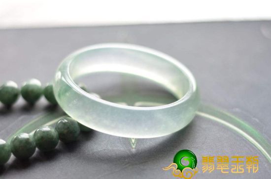 带貔貅的高度重视和避讳，貔恘的忌讳   第1张