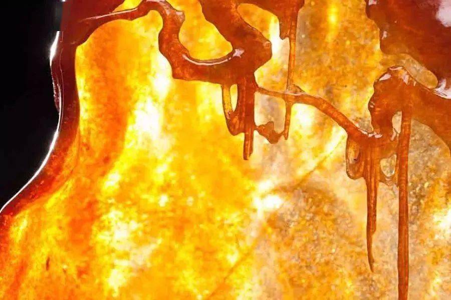 
秋季的第一件翡翠，值得拥有
 