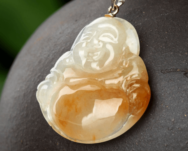 黄翡翠价格高吗？答案和它的品质息息相关！   第1张