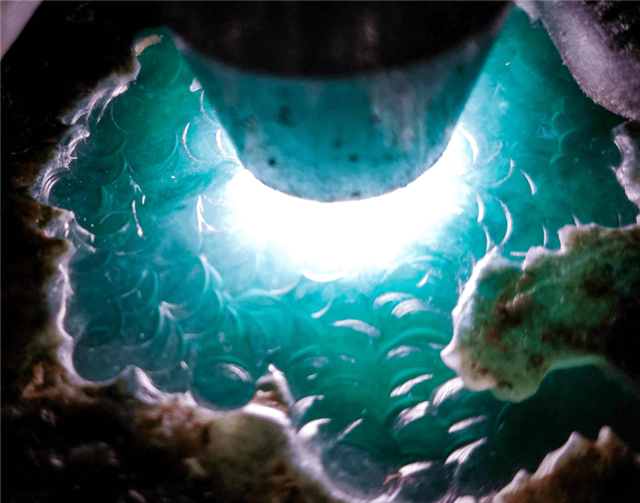 翡翠原石影响价格的因素是什么?不识场口,不玩赌石! 第1张