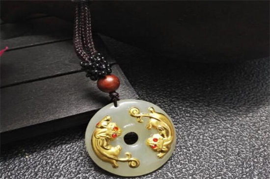 晚上睡觉要把平安扣拿掉吗   第4张