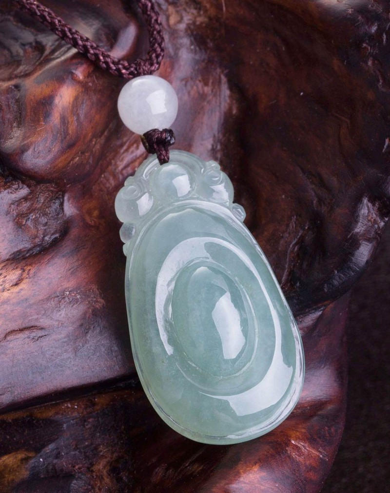 翠丝种翡翠多少钱，怎么鉴别   第1张