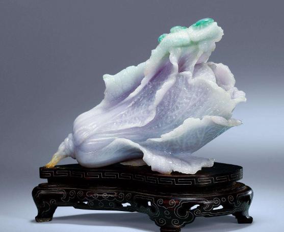 玉不琢，不成器：陪你领略到翡翠的手工雕刻手法   第1张