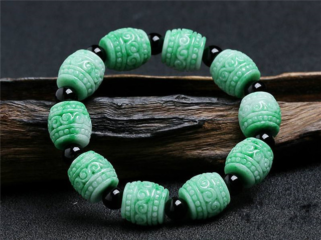 干青翡翠是什么料子？这种料子值得入手吗？   第3张