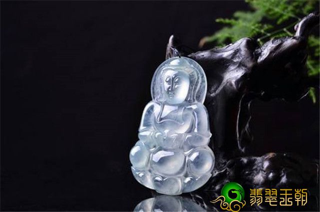冰种翡翠观音一般多少钱?我们要如何鉴别它的真假! 第1张